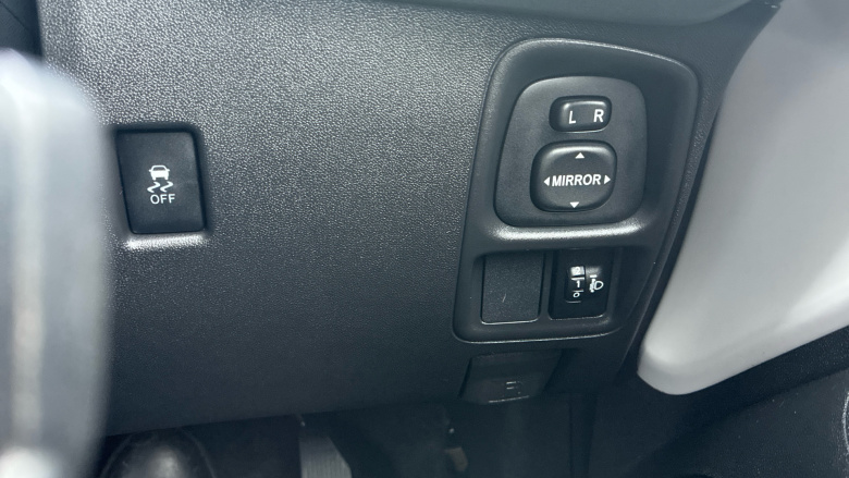 Toyota Aygo 1.0 VVT-i X-Trend 5dr x-shift Petrol Hatchback